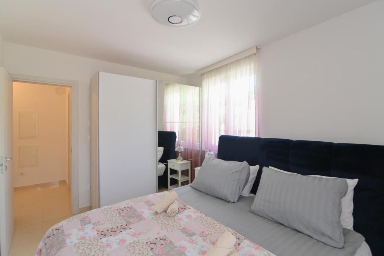 Apartman Iskra Lejlighed Rijeka Eksteriør billede