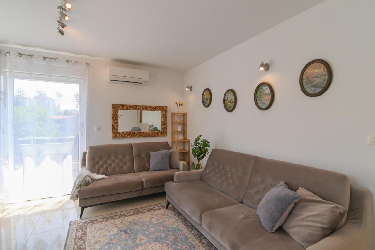 Apartman Iskra Lejlighed Rijeka Eksteriør billede